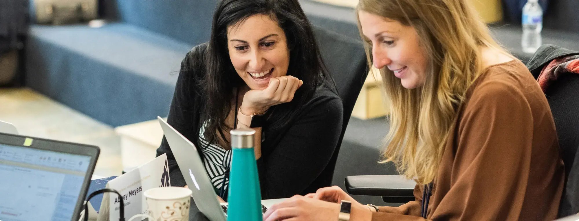 two-women-at-conference